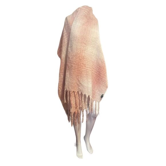 Womens STEVE MADDEN Soft Pink & White Check Scarf 78 x 20 SOFT - Picture 1 of 2